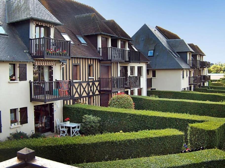 Ravissant Cottage Avec Jardin, Refait A Neuf, 2 A 5 Pers Cabourg Extérieur photo